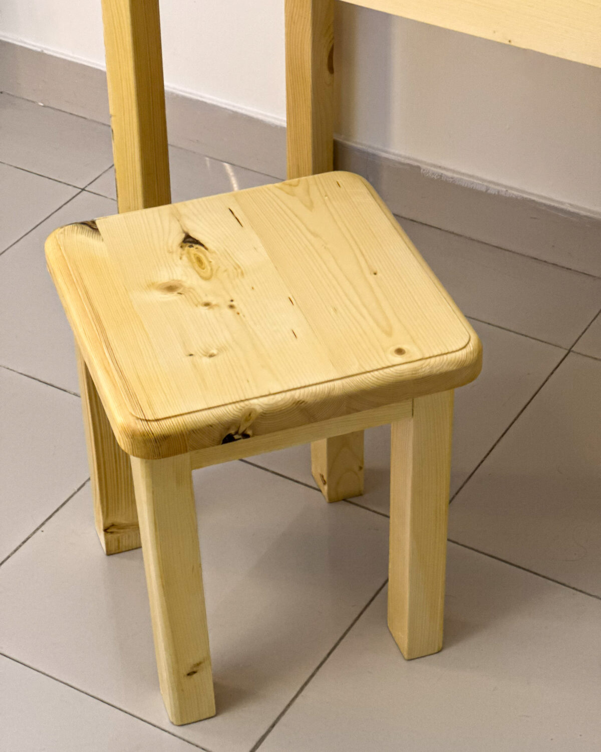 میز آرایش دست‌ساز چوب روسی - Image 4