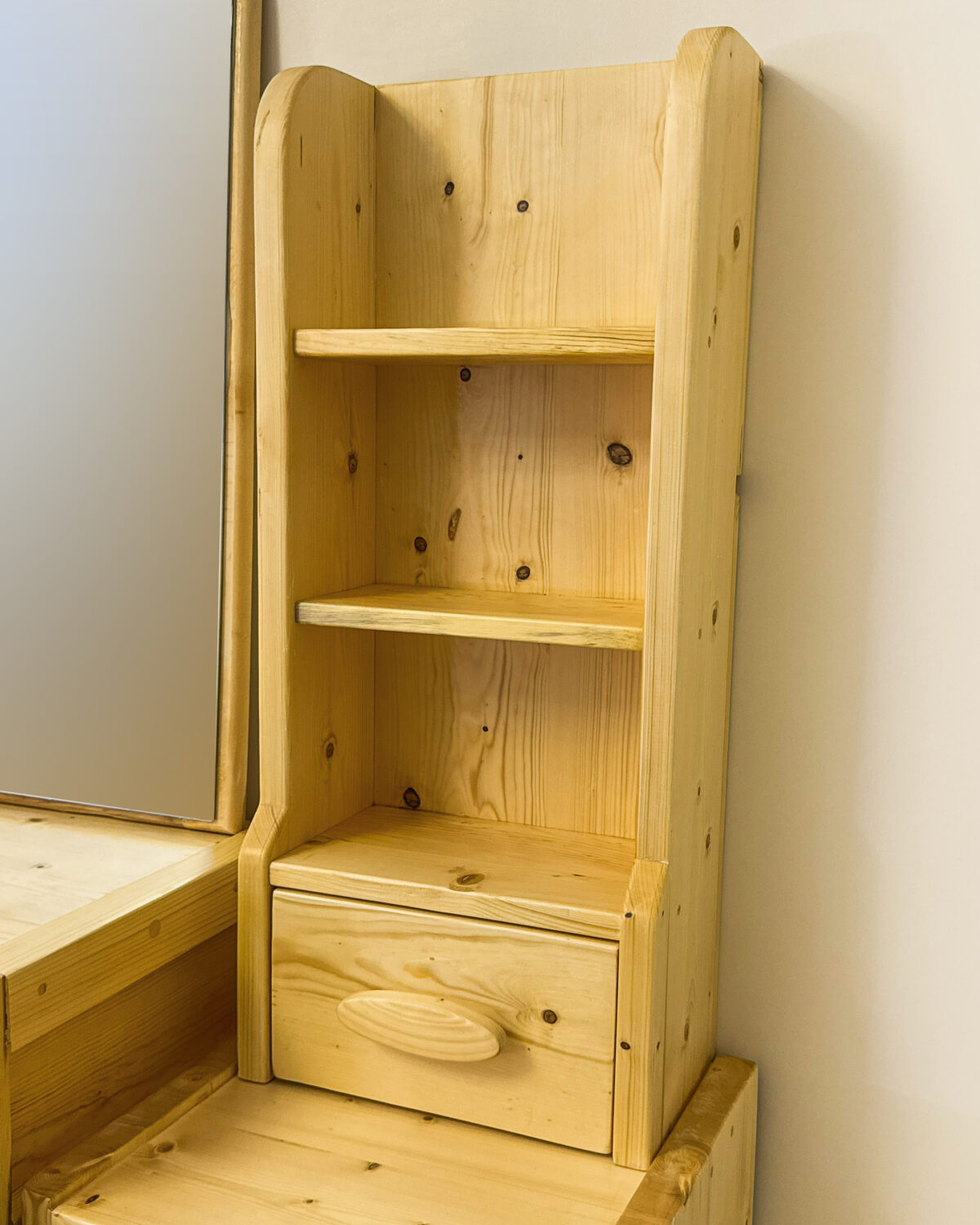 میز آرایش دست‌ساز چوب روسی - Image 10